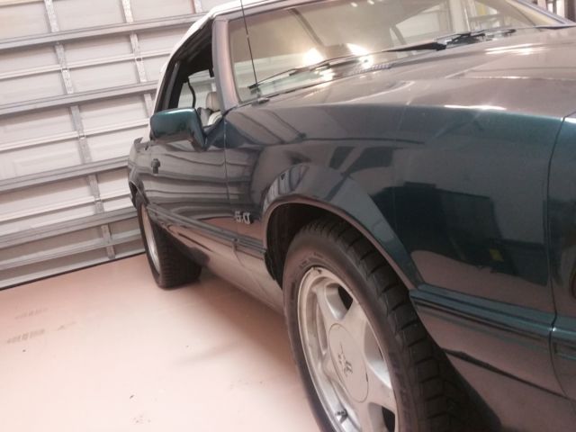 1990 Ford Mustang LX Convertible 2-Door - photo 8