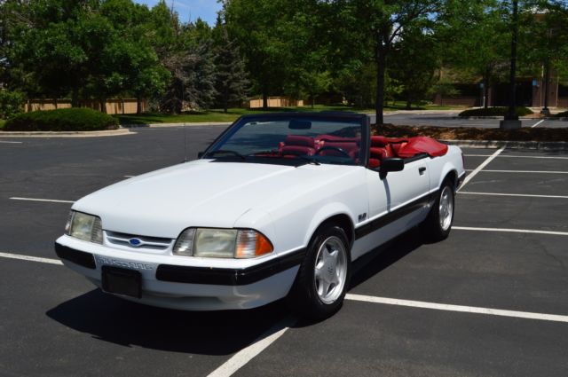 8 Cylinder 5.0 - Low Miles - Runs Great! - Looks Great! - Convertible Top! - WOW 1991 Ford Mustang LX 5.0L Convertible