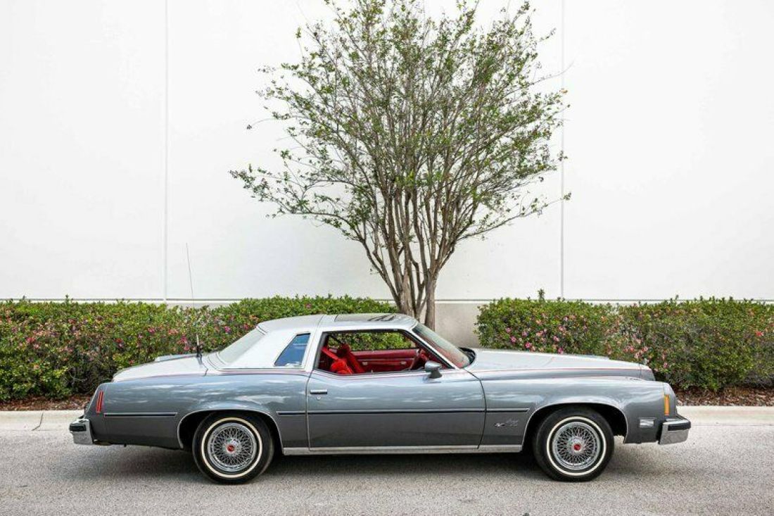 1977 Pontiac Grand Prix LJ - photo 10