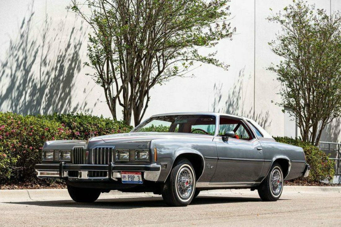 1977 Pontiac Grand Prix LJ - photo 2