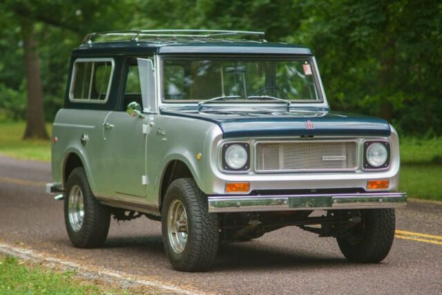 800A Aristocrat, Older, frame-off restoration, Four-wheel drive 1970 International Harvester Scout 800A Aristocrat