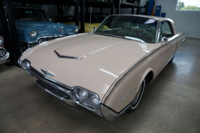 1962 Ford Thunderbird 2 Dr Hardtop --