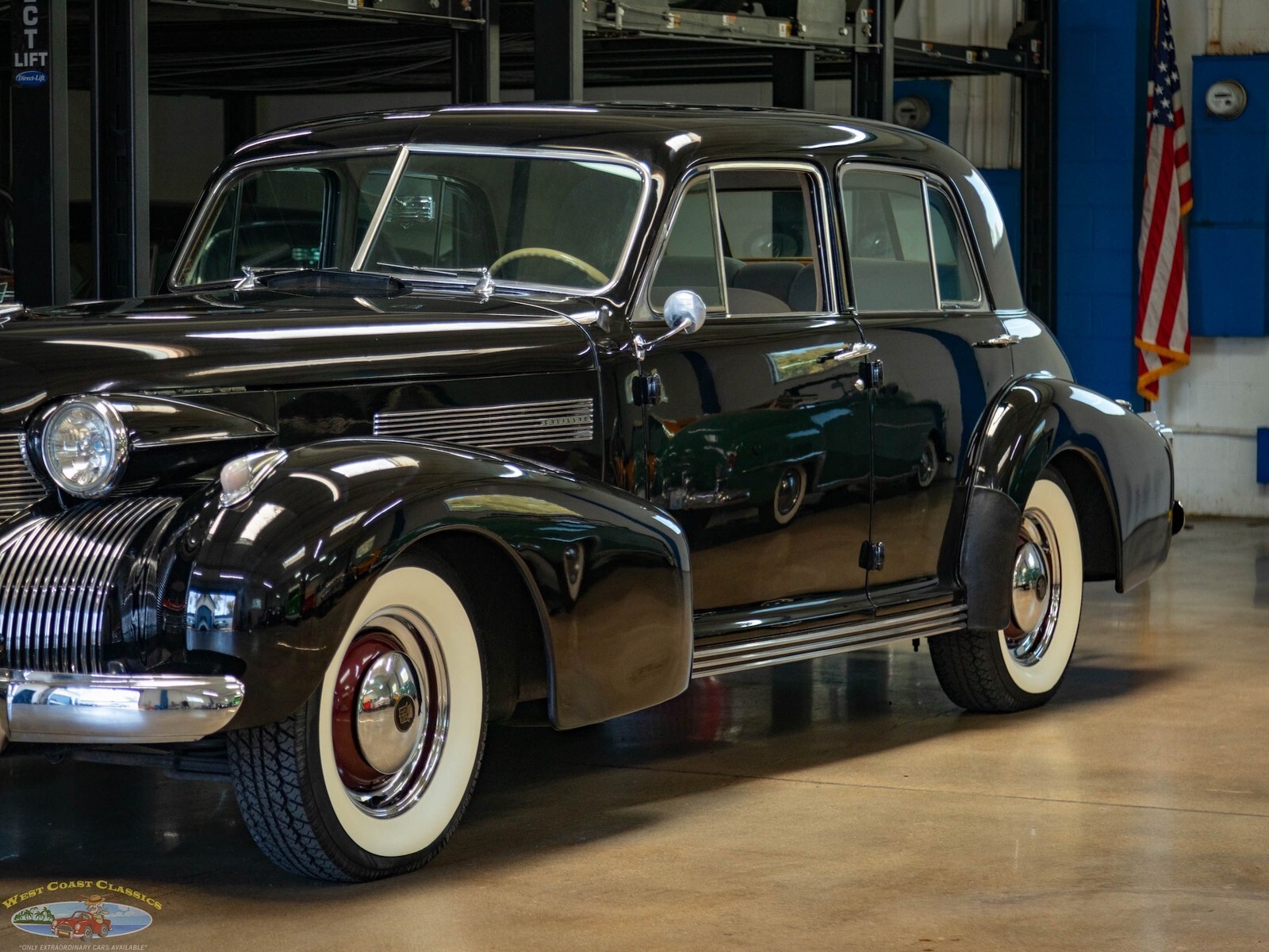 1939 Cadillac Series 60 Special V8 Touring Sedan - photo 10