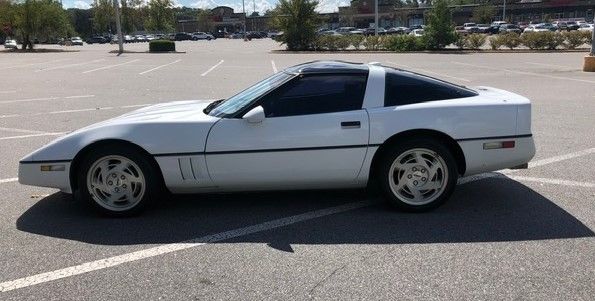 1990 Chevrolet Corvette - photo 8