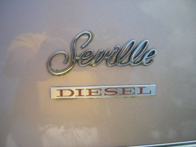 1981 Cadillac Seville - photo 6