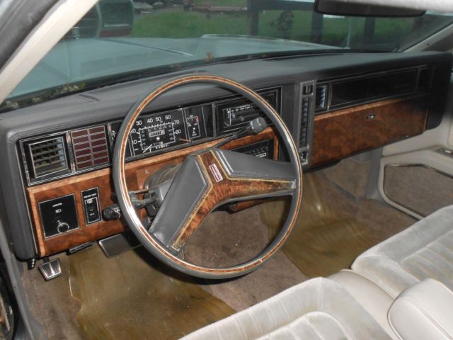 1984 Oldsmobile Toronado brougham - photo 4