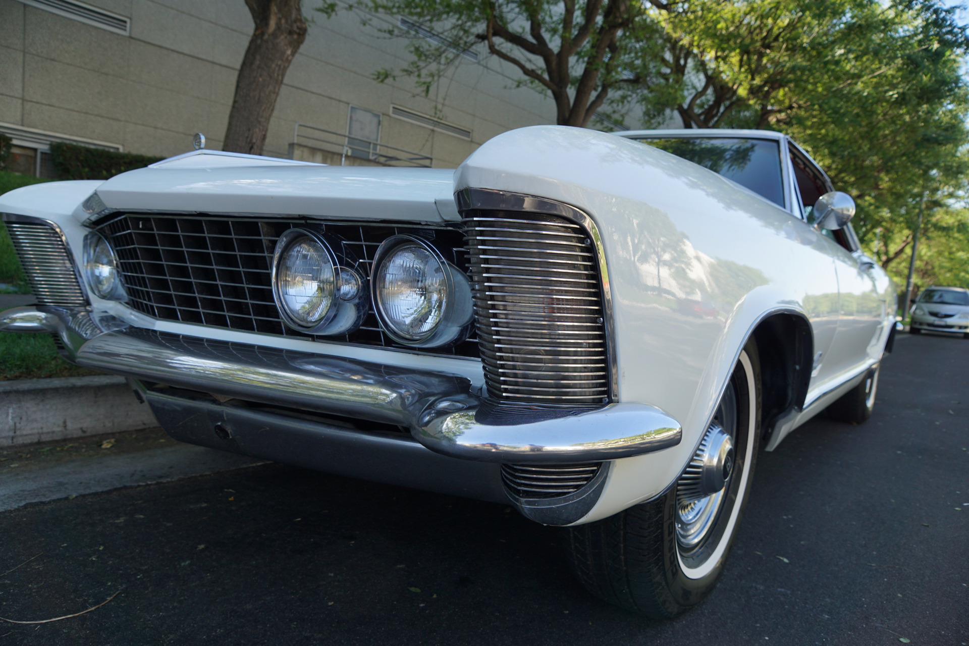 1964 Buick Riviera 401/325HP 2 Door Hardtop -- - photo 7