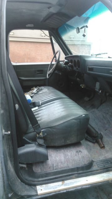 1981 Chevrolet C-10 - photo 2