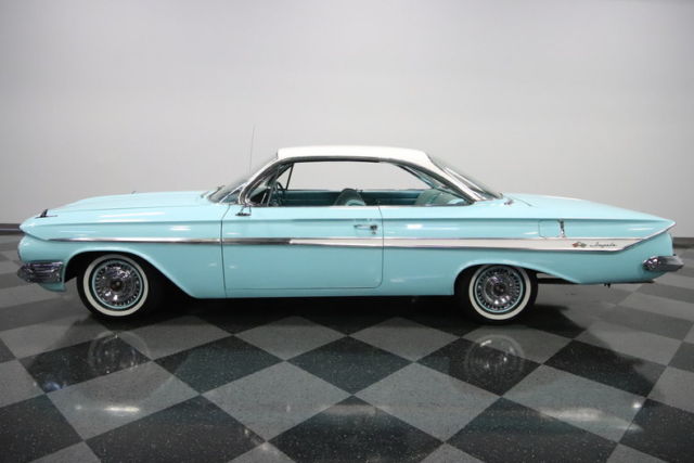 1961 Chevrolet Impala Bubble Top - photo 3