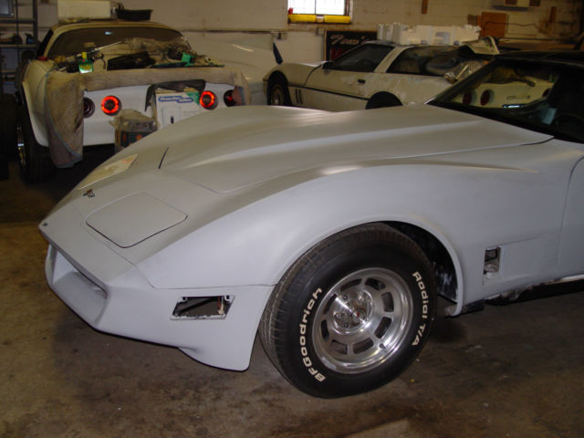 1982 Chevrolet Corvette Silver - photo 4