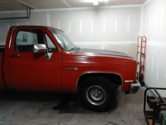 1982 GMC Sierra 1500 CLASSIC - photo 2