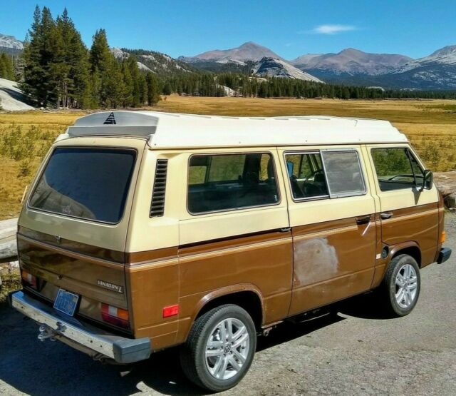 1982 Volkswagen Bus/Vanagon L - photo 2