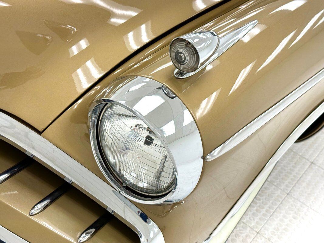 1957 Studebaker Golden Hawk Hardtop - photo 10