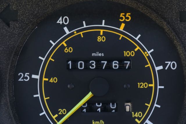 1983 Mercedes-Benz 500-Series - photo 9