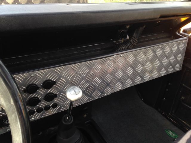 1983 Land Rover Defender 110 HCPU - photo 12