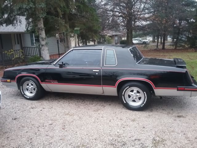 1983 Oldsmobile Cutlass Hurst/Olds 15th Anniversary - photo 5