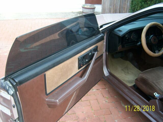 1983 Pontiac Firebird S/E - photo 6