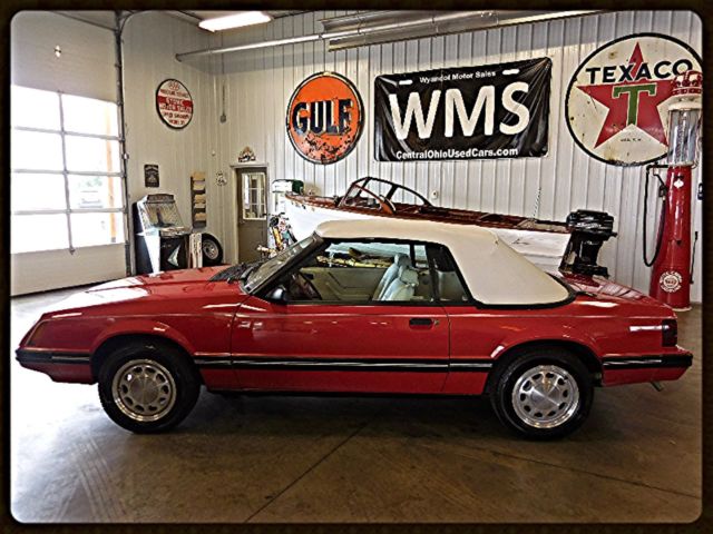1983 Ford Mustang GLX - photo 2
