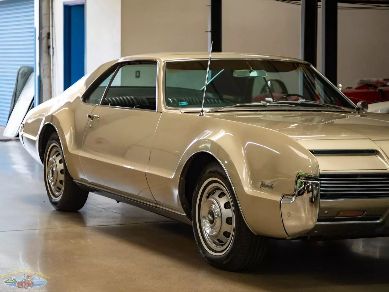 1966 Oldsmobile Toronado Deluxe 2 Door Hardtop - photo 11