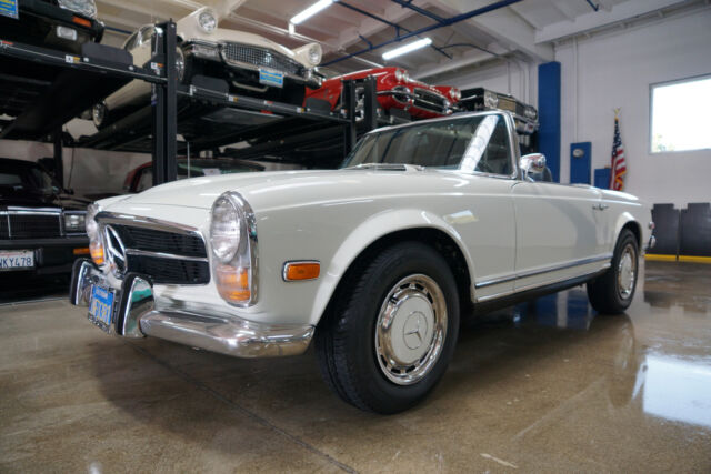 1969 Mercedes-Benz 280SL Roadster - photo 2