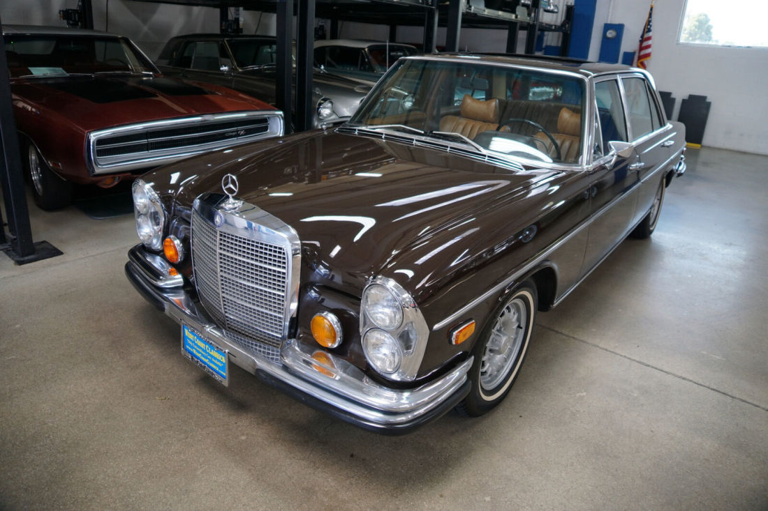 83820 Miles 6.3 V8 Automatic4 Dr Sedan 1971 Mercedes-Benz 300SEL 6.3 V8 SEDAN