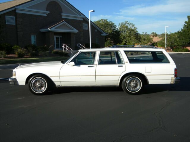 1987 Chevrolet Caprice Station Wagon - photo 4