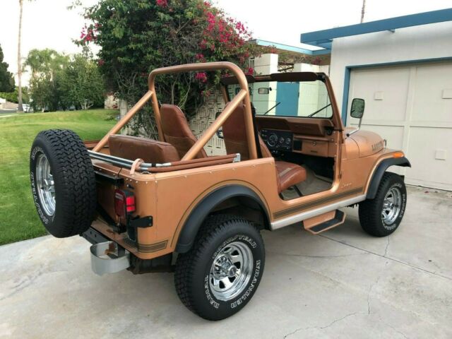 1984 Jeep CJ 7 LAREDO - photo 7