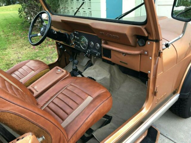 1984 Jeep CJ 7 LAREDO - photo 9