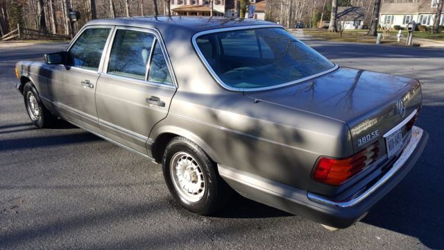 1984 Mercedes-Benz 300-Series - photo 4