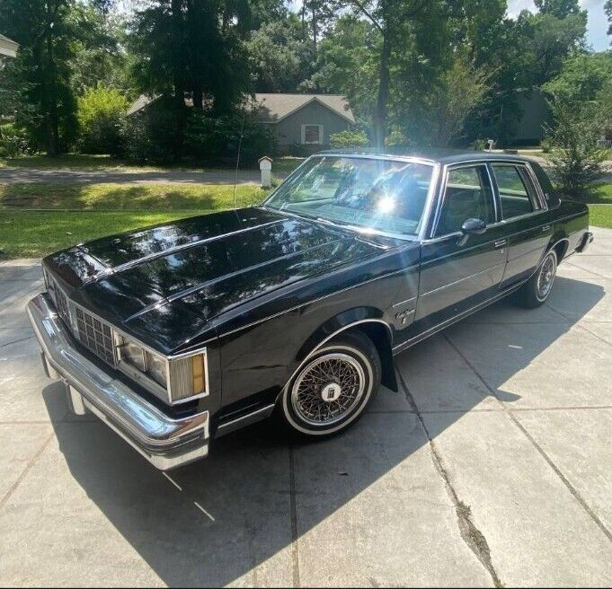 84 OLDSMOBILE CUTLASS SUPREME BROUGHAM 1984 Oldsmobile Cutlass