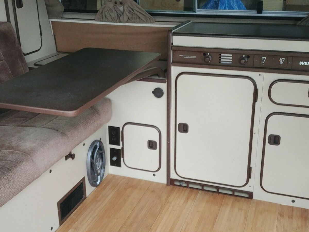 1984 Volkswagen Bus/Vanagon - photo 11
