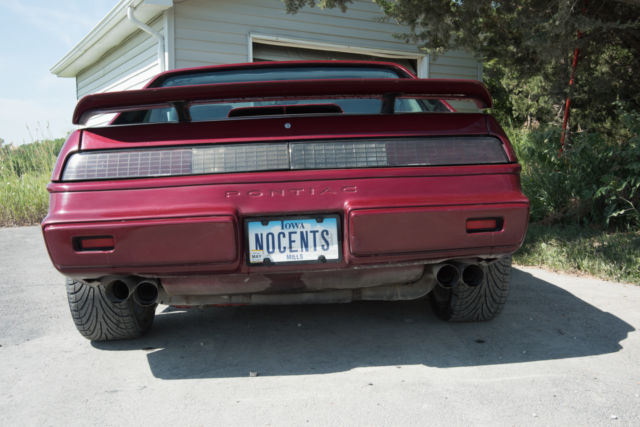 1985 Pontiac Fiero shaved trim and door handles - photo 7