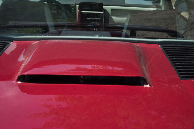 1985 Pontiac Fiero shaved trim and door handles - photo 8