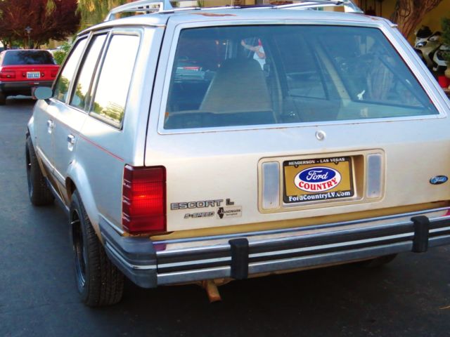 1985 Ford Escort NON TURBO DIESEL RARE FIND - photo 3