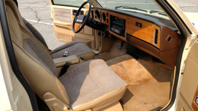 1985 GMC S15 Jimmy "WOODY" Sierra Classic - photo 11