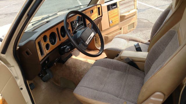 1985 GMC S15 Jimmy "WOODY" Sierra Classic - photo 12