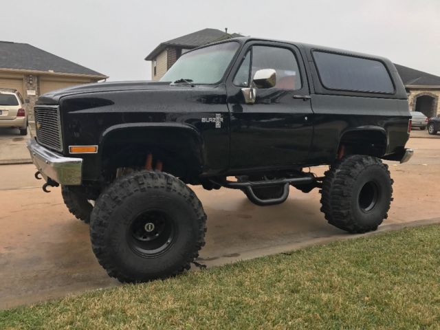85' Chevrolet K5 Blazer C10 New Paint 454 Big Block 10" Lift Nice Wheels/Tires's 1984 Chevrolet Blazer Blazaer