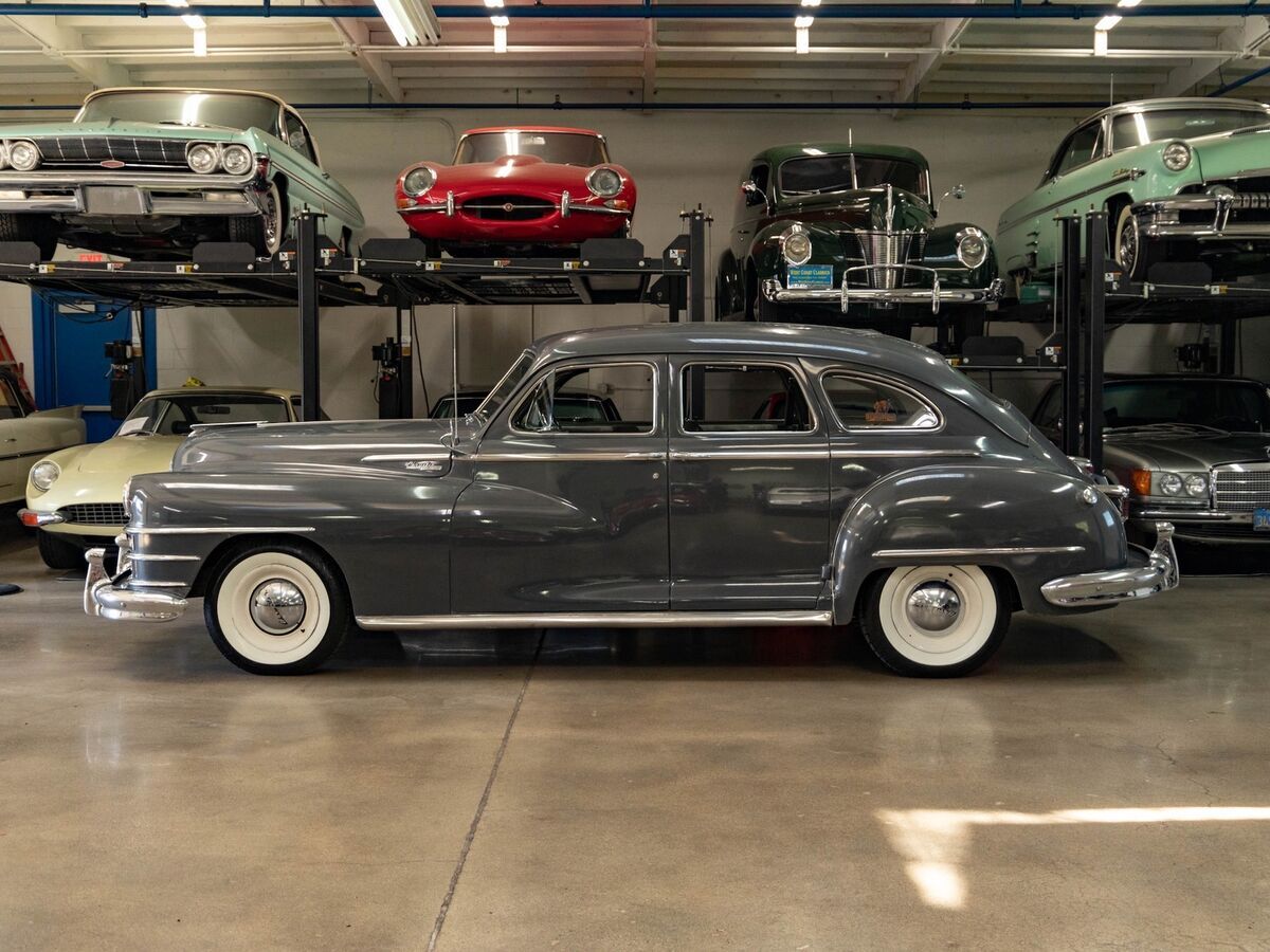 1948 Chrysler Windsor 4 Door Sedan - photo 6