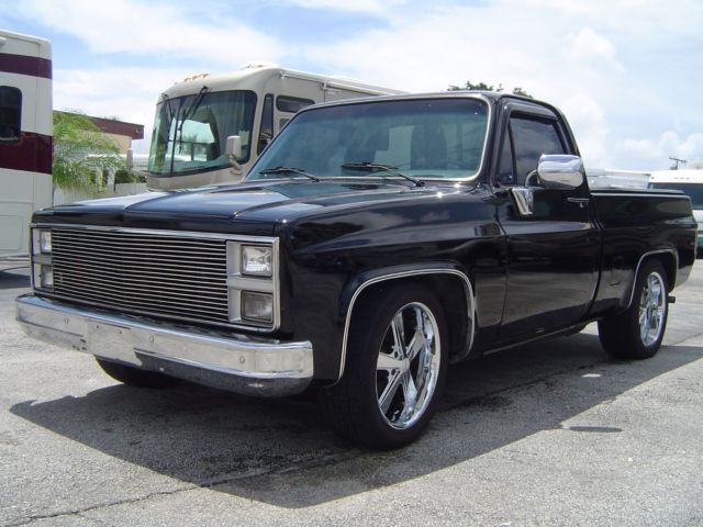 1986 Chevrolet C/K Pickup 1500 - photo 3