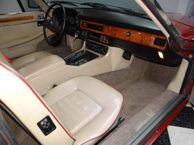 1986 Jaguar XJS - photo 11
