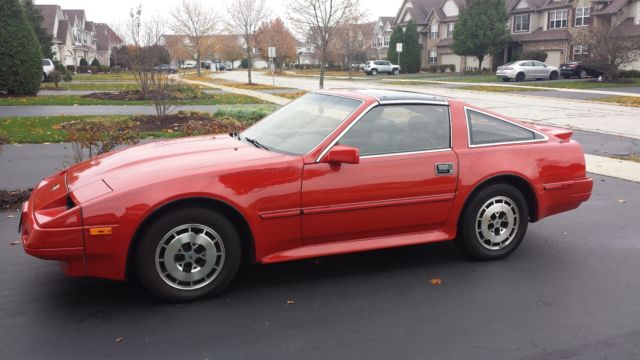 86 Nissan 300Z 1986 Nissan 300ZX leather interior, pinstriped exterior