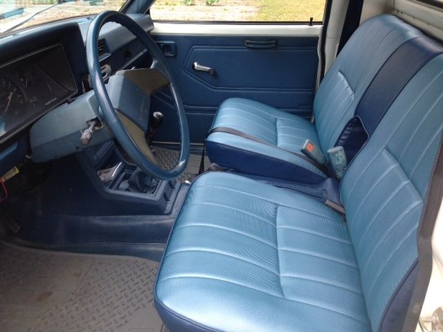 1986 Nissan Other Pickups - photo 4