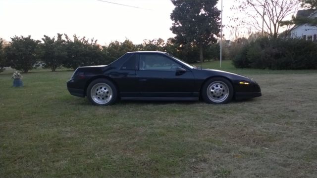 1986 Pontiac Fiero 2M6 SE - photo 2