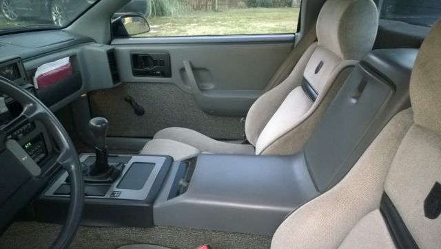 1986 Pontiac Fiero 2M6 SE - photo 7