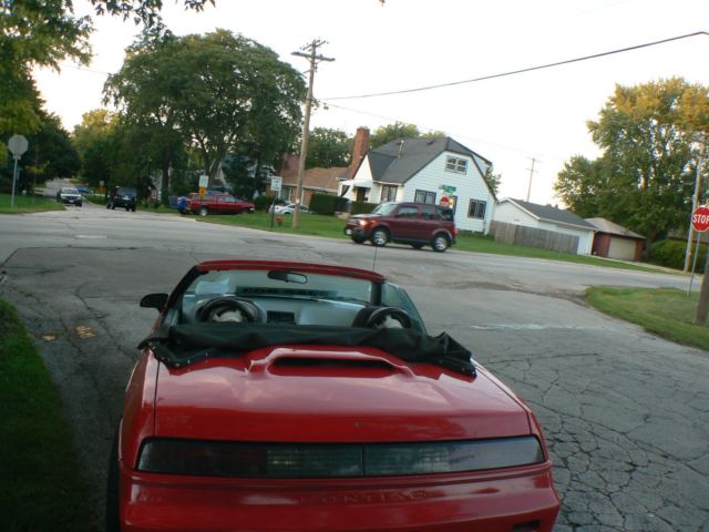 1986 Pontiac Fiero SE - photo 8