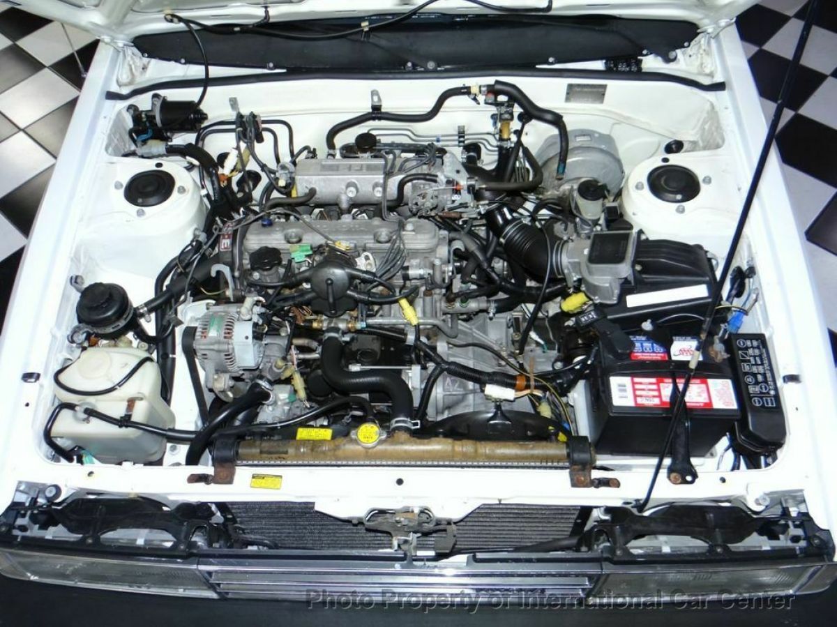 1986 Toyota Camry Deluxe - photo 7