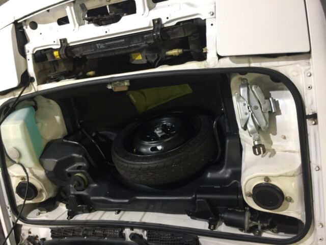 1986 Toyota MR2 - photo 13