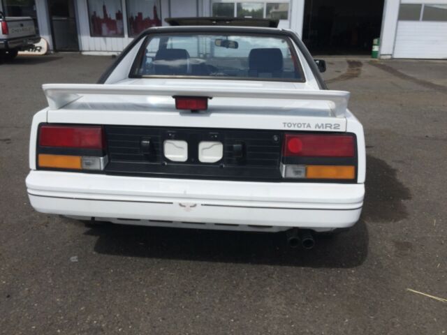 1986 Toyota MR2 - photo 7