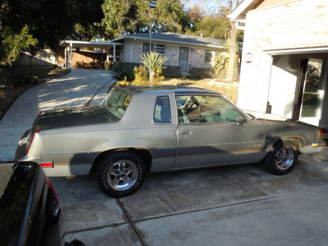 1987 Oldsmobile 442 - photo 4