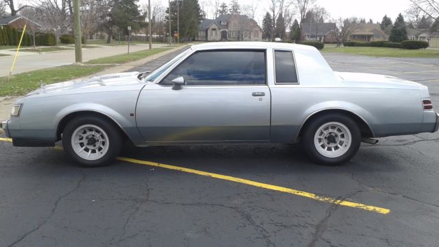 1987 Buick Grand National Turbo T - photo 2